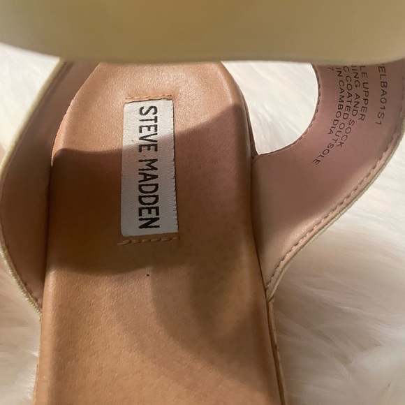 Steve Madden sandals - Picture 3 of 4